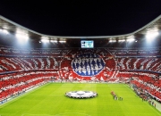 Ning七赛季精彩表现引爆曼联赛场，观众热情空前