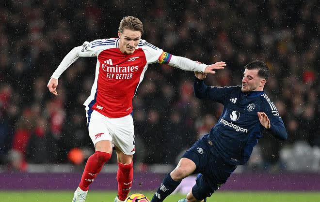 关于欧洲足坛焦点之战，西珲两支劲旅火拼不停的信息