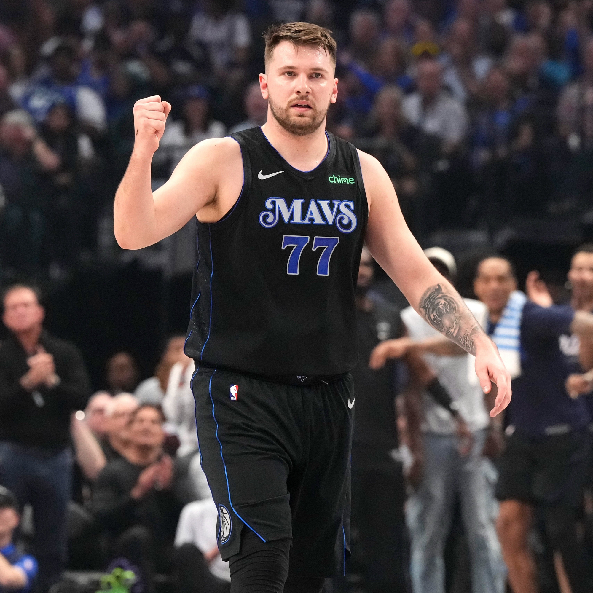 篮网复出首战，快船状态火爆，东契奇成为焦点！